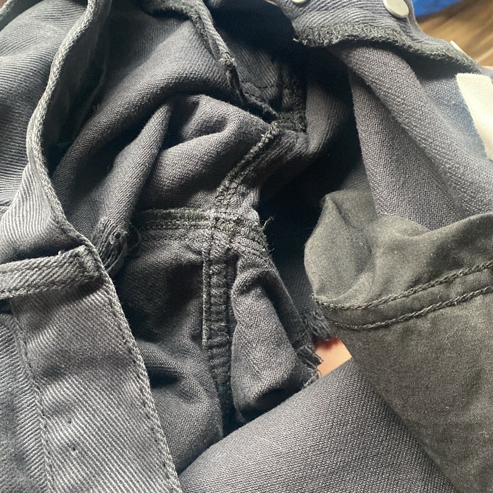 š²Black high rise PacSun Denim Jean shorts! - Picture 7 of 9